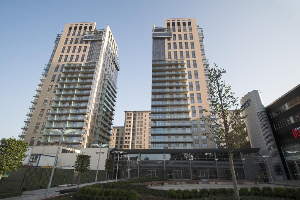 Апарт отель Platinum Towers Country 2 Country Варшава Экстерьер фото