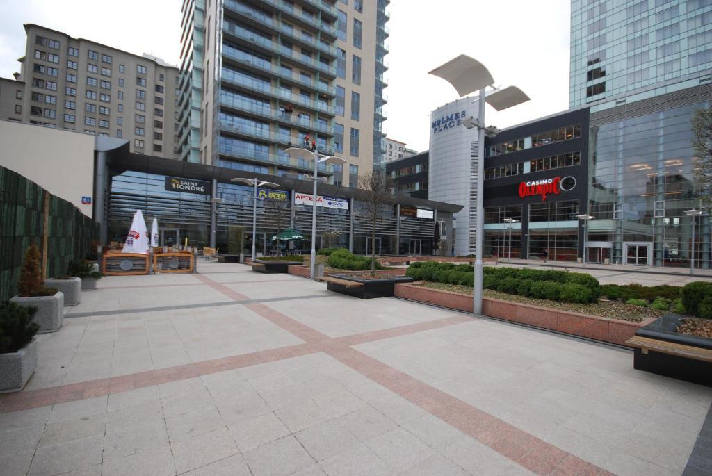 Апарт отель Platinum Towers Country 2 Country Варшава Экстерьер фото